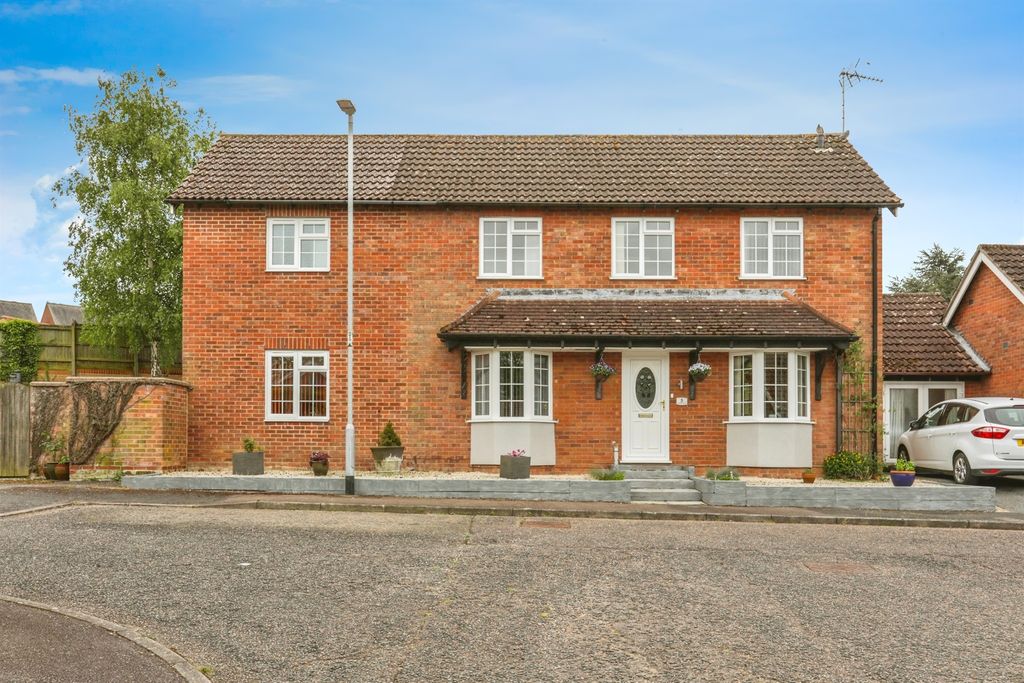 Property photo 3 of 18