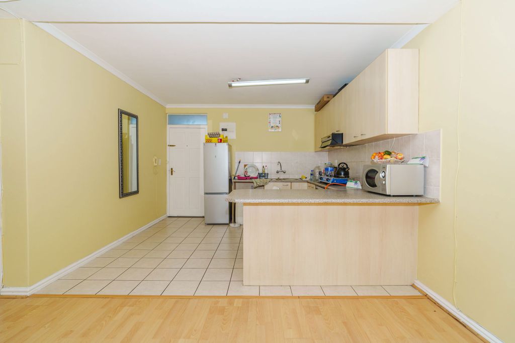 Property photo 2 of 14 Kw1700241