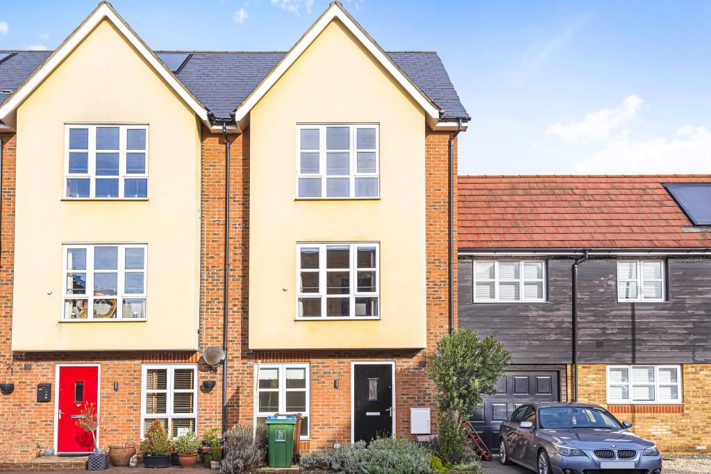 Property photo 1 of 10 External View