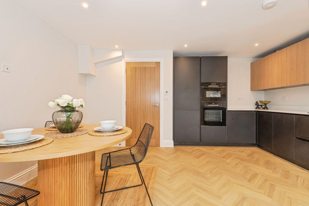 Property photo 1 of 17 Photo