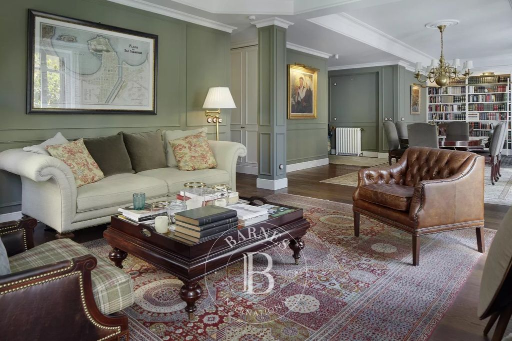 Property photo 1 of 15 Barnes, Hondarribia 35