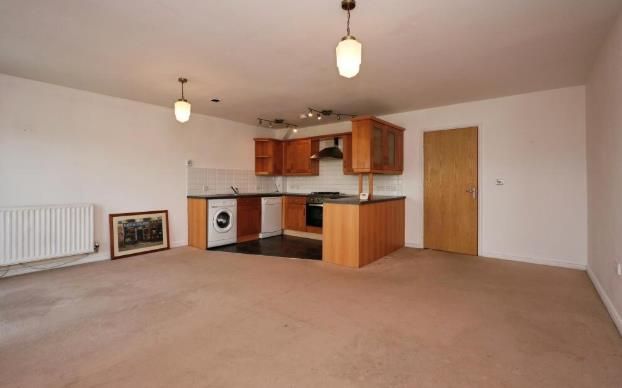 Property photo 3 of 9 Bedroom 1