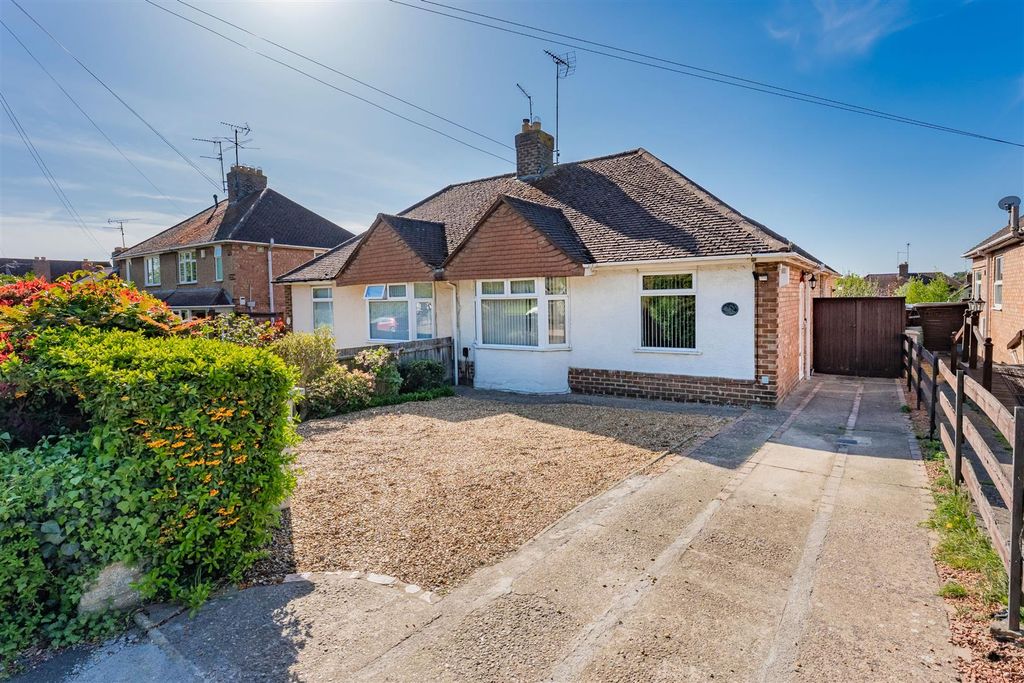 Property photo 1 of 22 Front