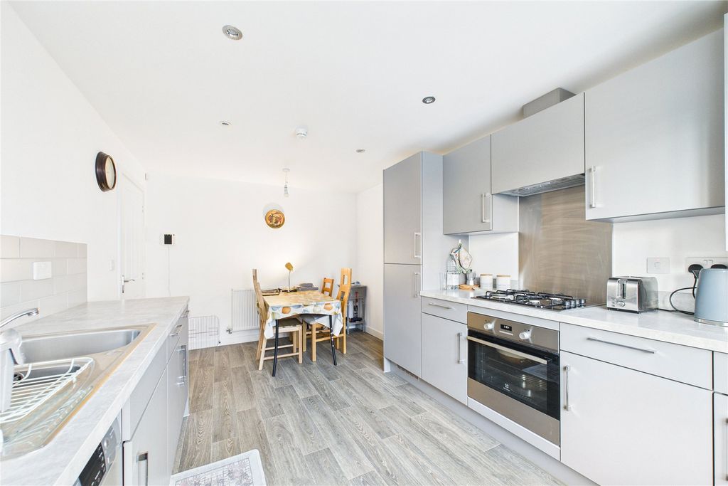 Property photo 3 of 14 Picture No. 14