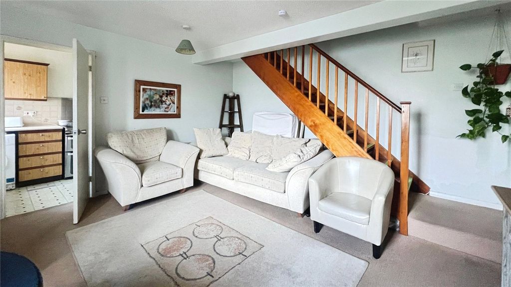 Property photo 3 of 9 Picture No. 04