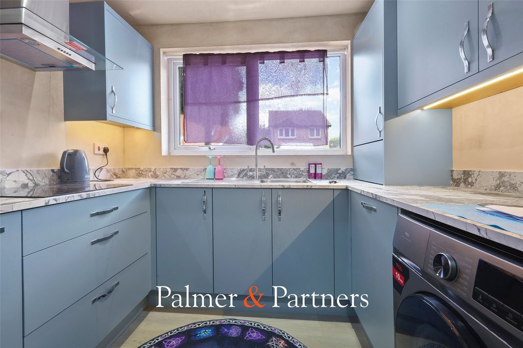 Property photo 2 of 13 Picture No. 08