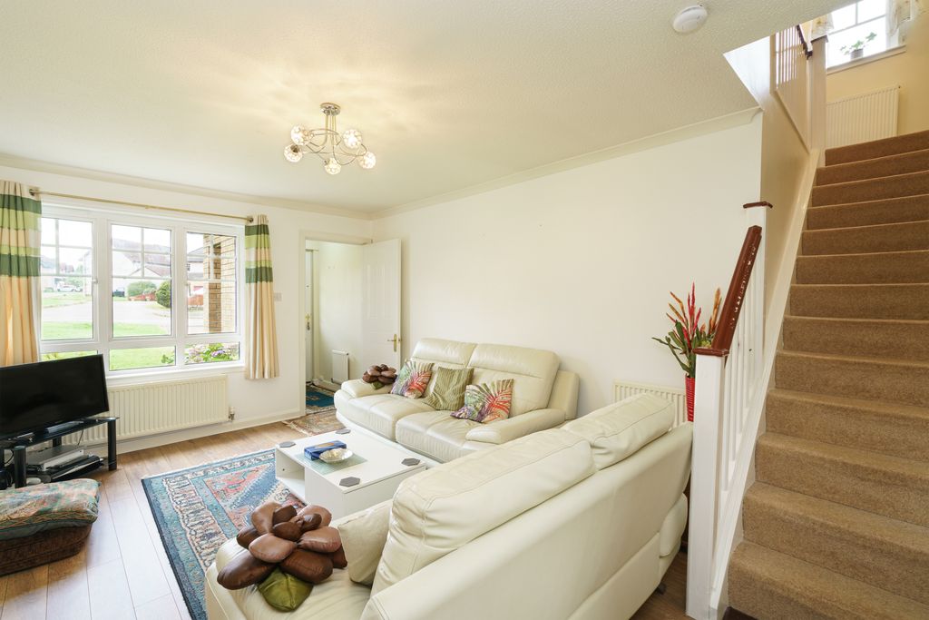 Property photo 2 of 23