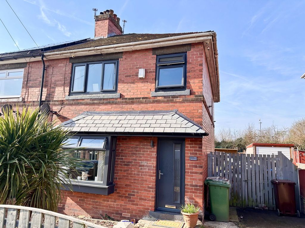 Property photo 2 of 22