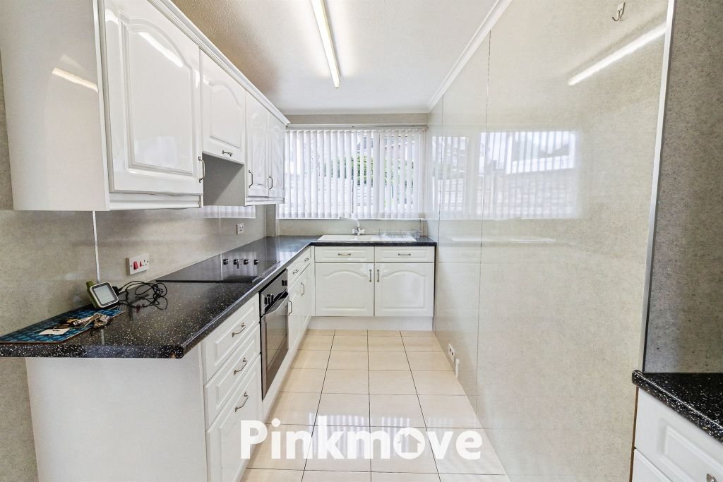 Property photo 3 of 21