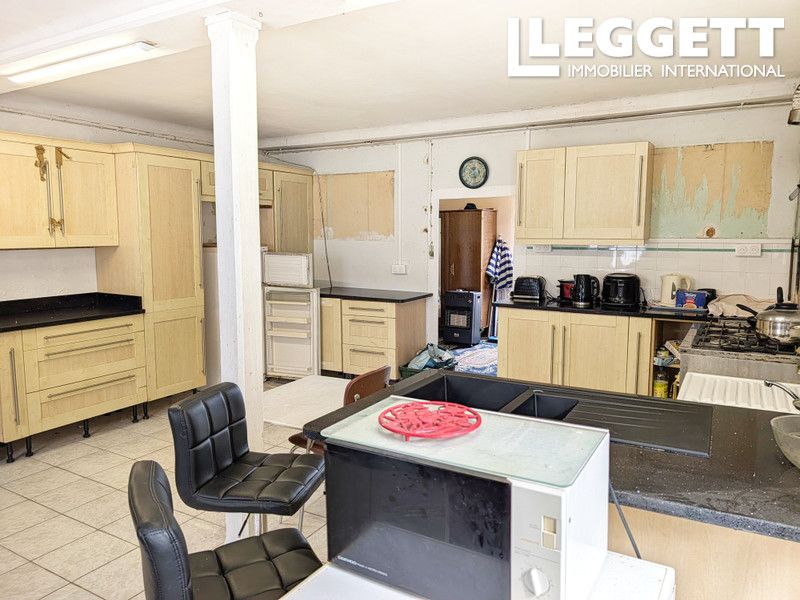 Property photo 3 of 10