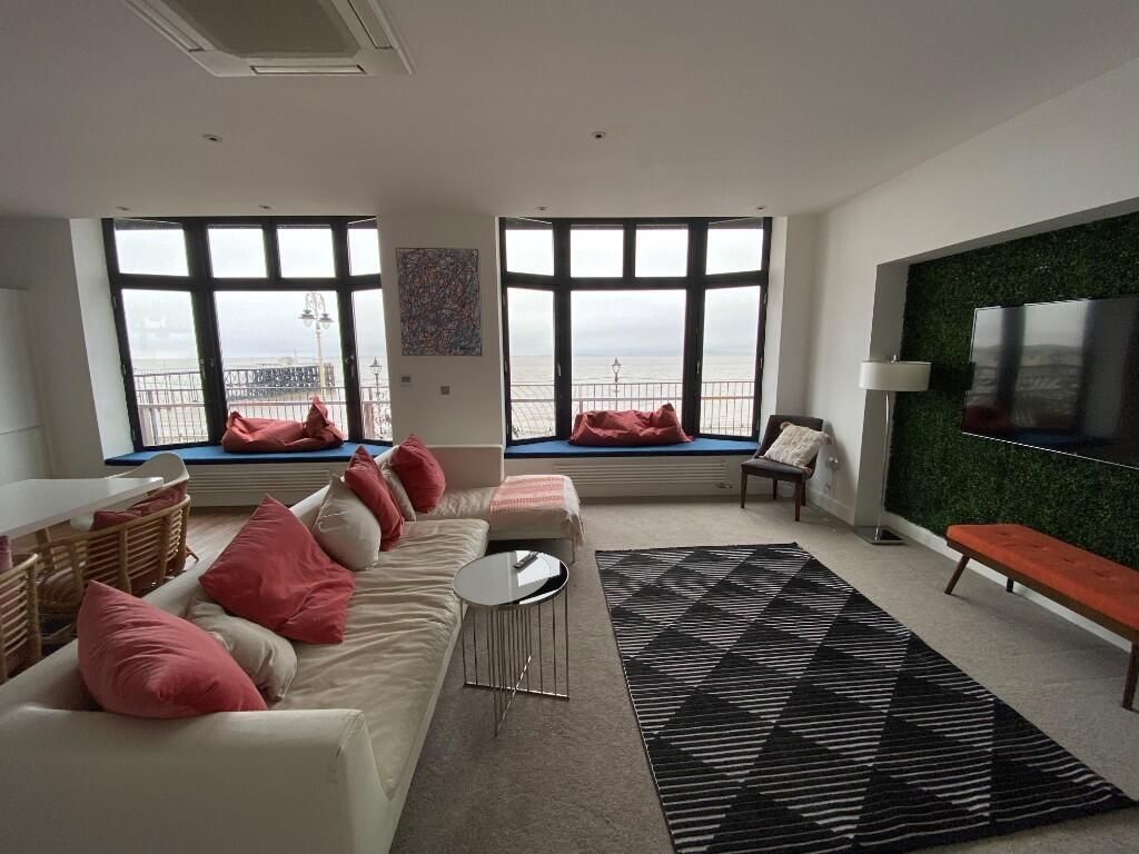 Property photo 1 of 12 Balcony