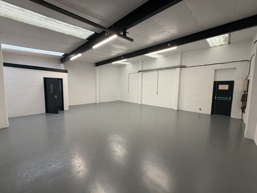 Property photo 2 of 7 Photo 2