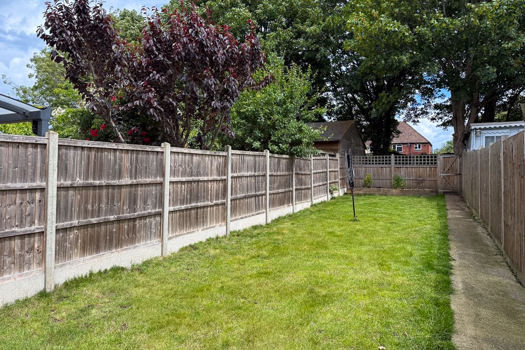 Property photo 1 of 10 Photo 0