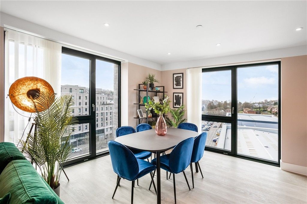 Property photo 1 of 9 Dining Area