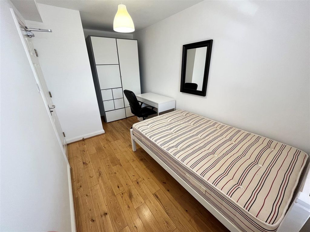 Property photo 3 of 10 3.Jpg