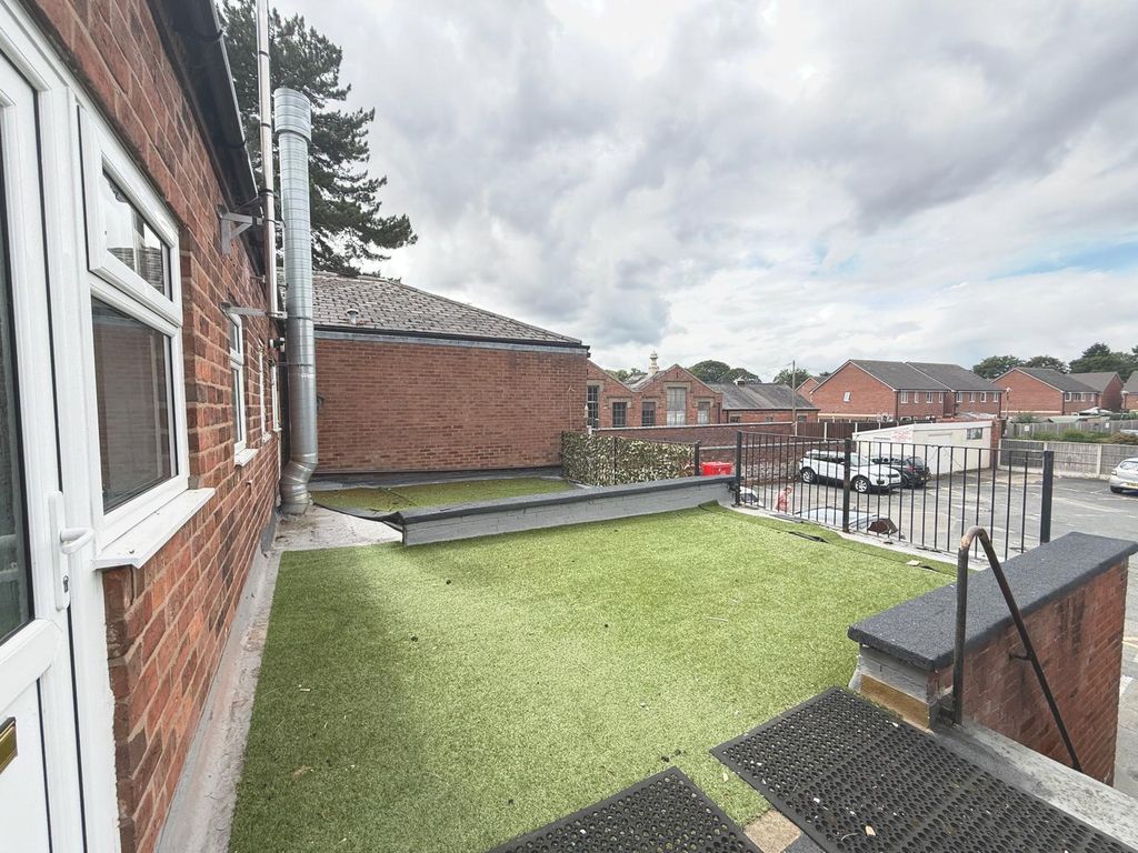 Property photo 2 of 6 Outside Seating Area