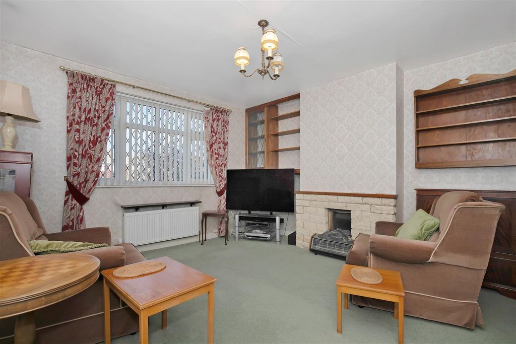 Property photo 3 of 27 Img_8062.Jpg