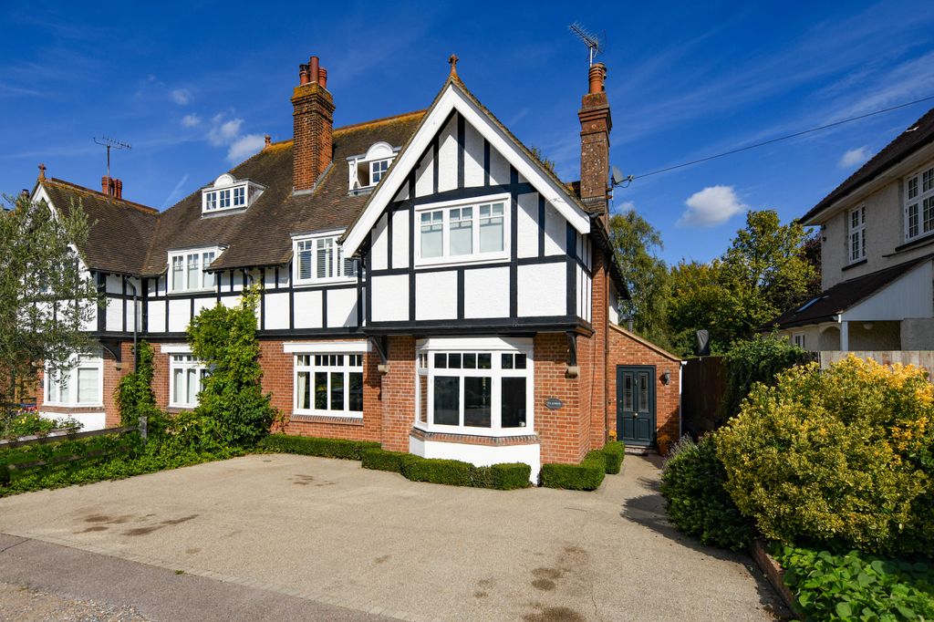 Property photo 1 of 26