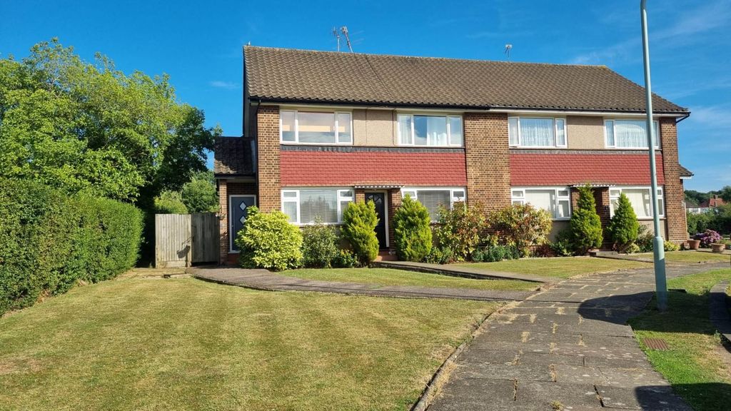 Property photo 2 of 13