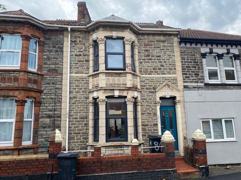 Property photo 1 of 11