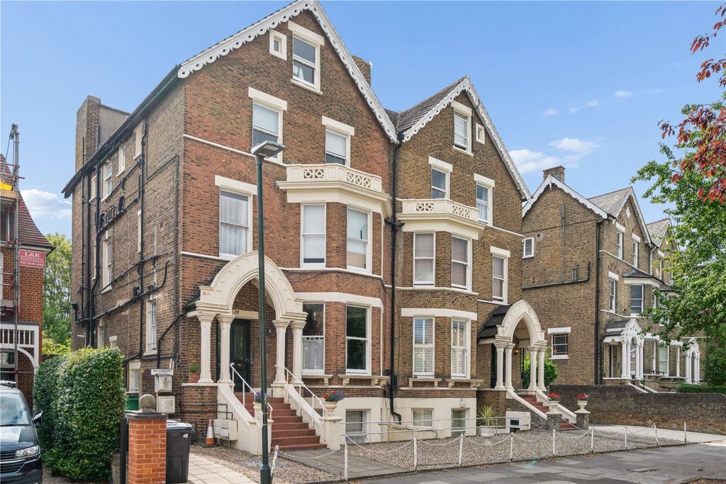 Property photo 1 of 8 Picture No. 14