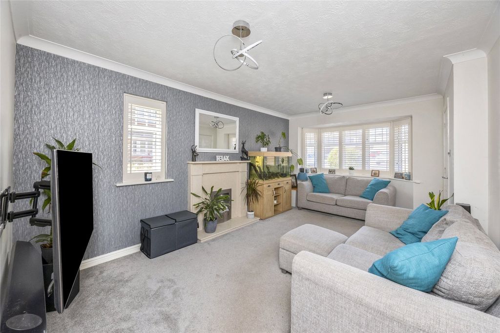 Property photo 2 of 17 Picture No. 04