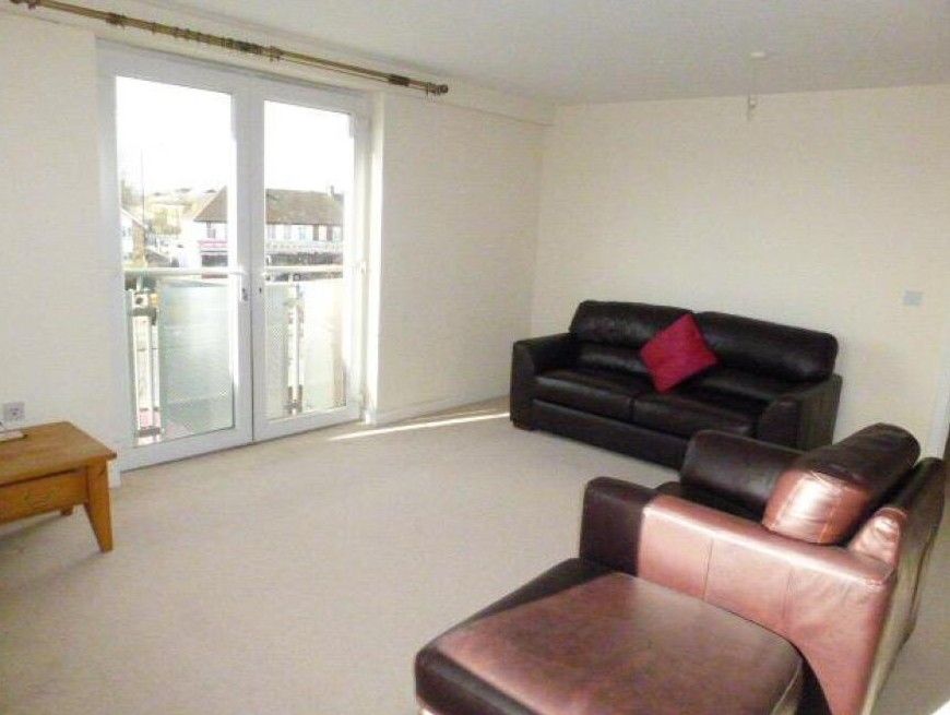 Property photo 1 of 5