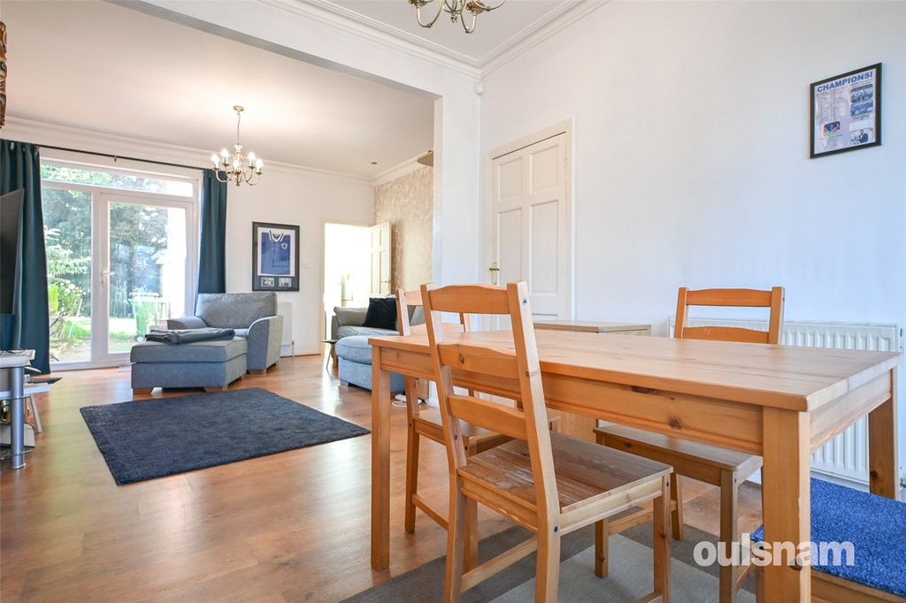Property photo 3 of 30 Picture No. 38
