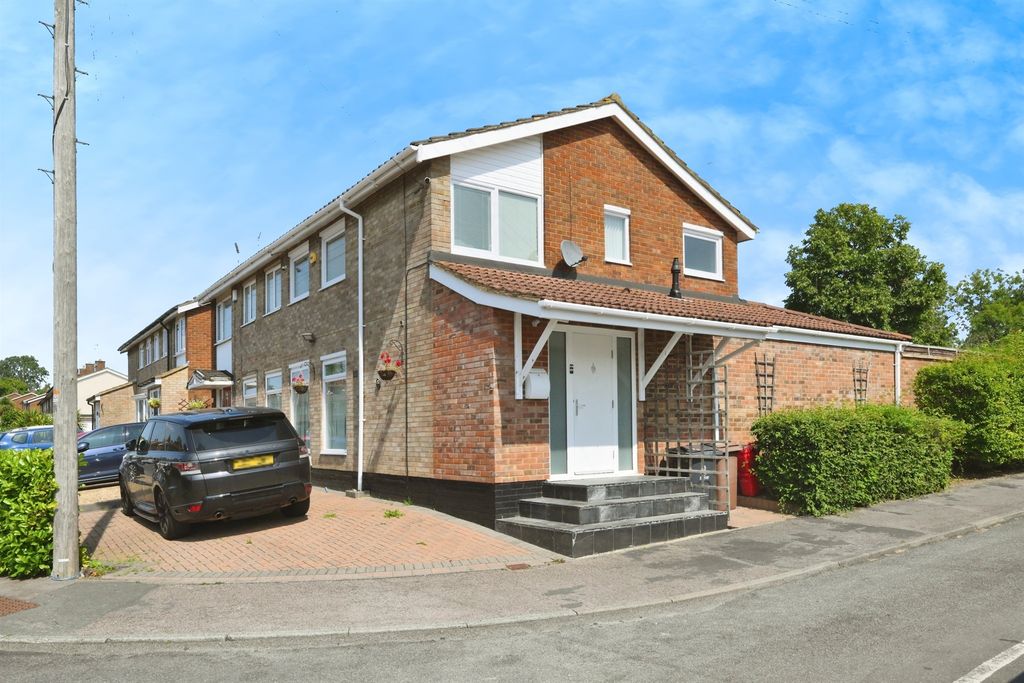 Property photo 1 of 16