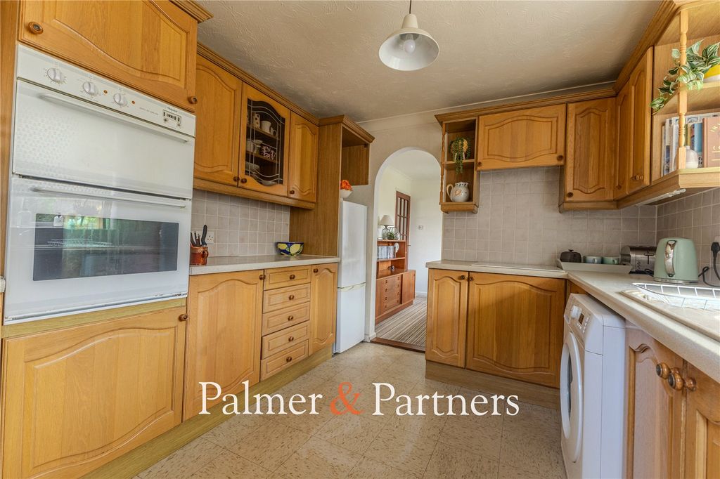 Property photo 3 of 20 Picture No. 01