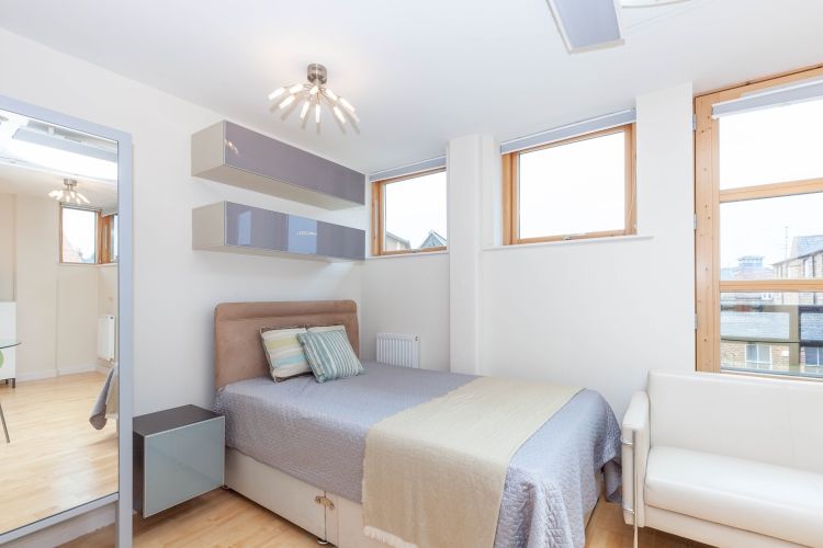 Property photo 2 of 4 201584