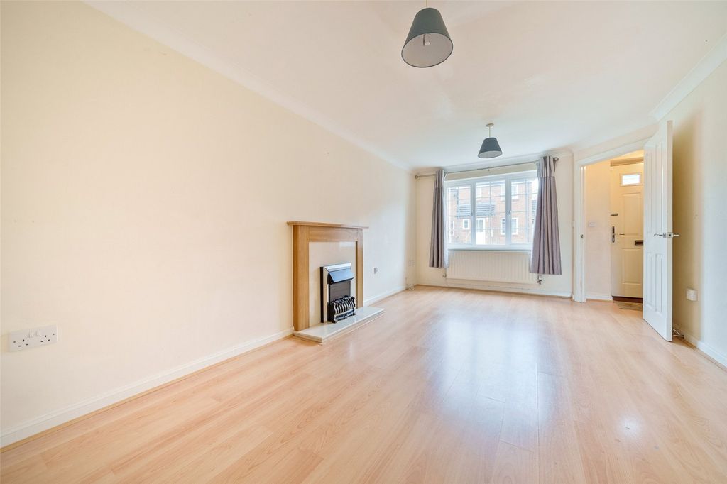 Property photo 2 of 7 Picture No. 06