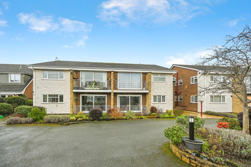 Property photo 1 of 18 Pbox-Img.Jpg