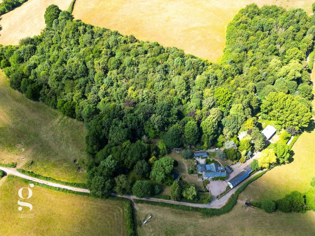 Property photo 2 of 63