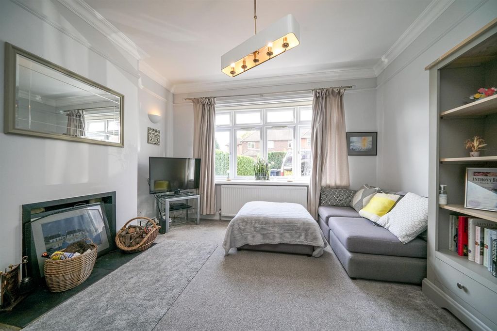 Property photo 2 of 23 Front Reception Room