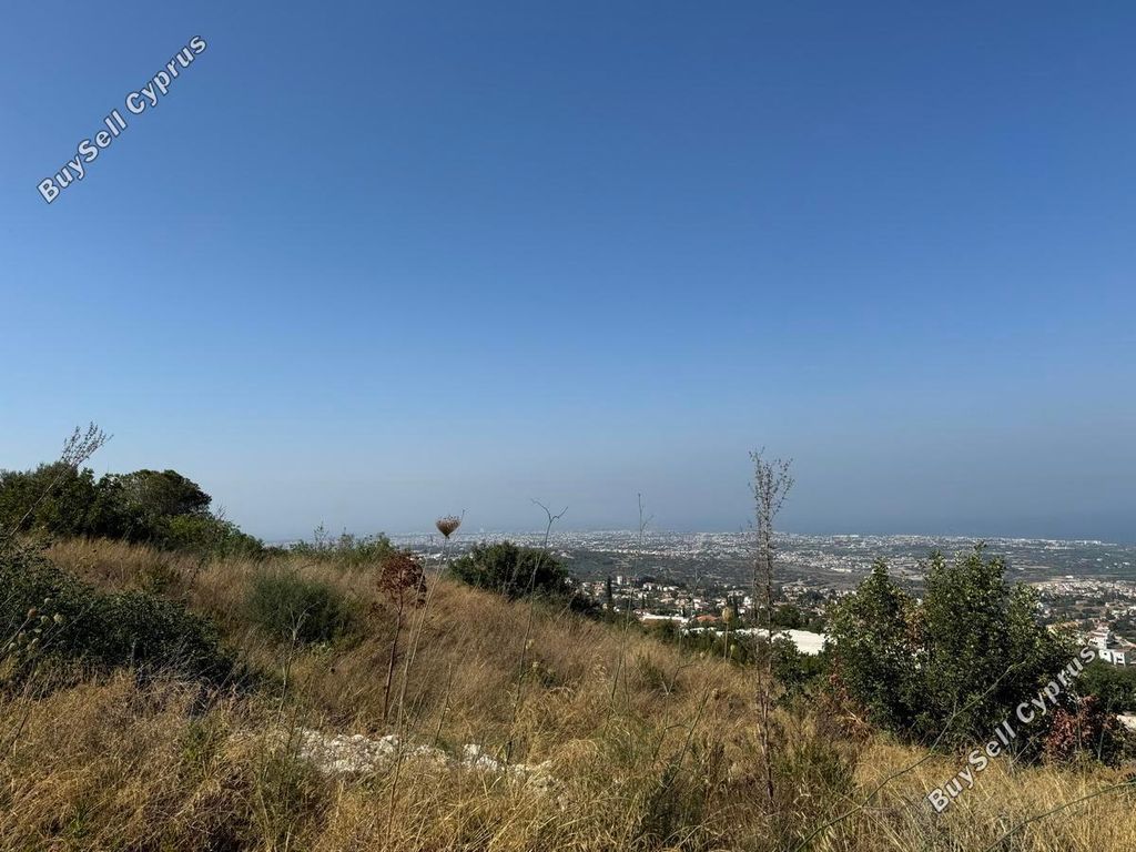 Property photo 2 of 5
