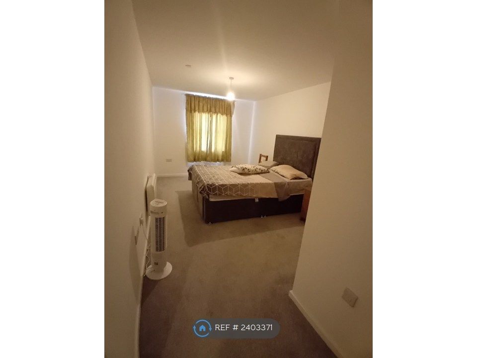 Property photo 1 of 3