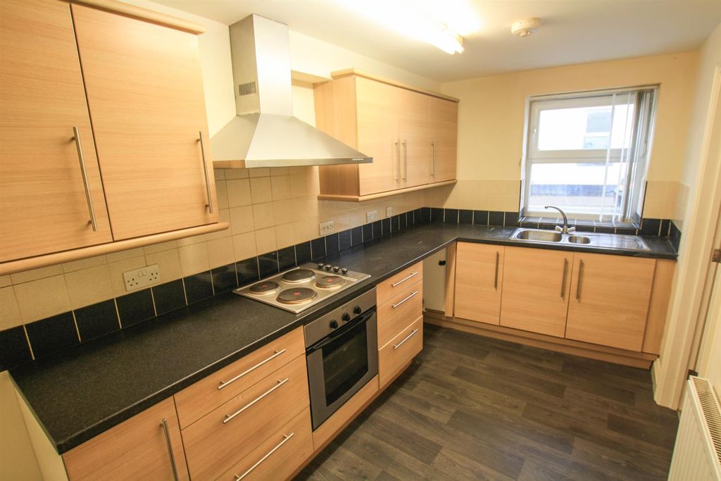 Property photo 3 of 6 Img_1629.Jpg