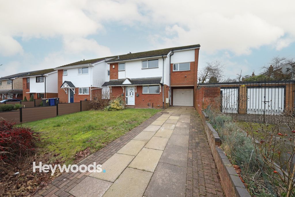 Property photo 2 of 36 099A2294