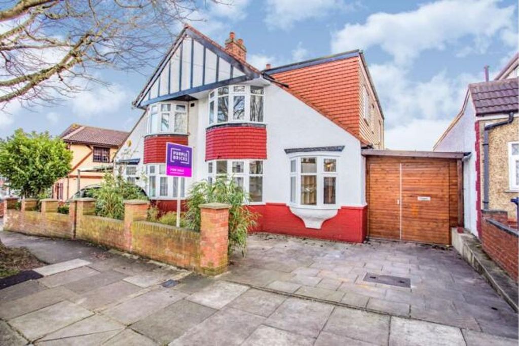 Property photo 1 of 13