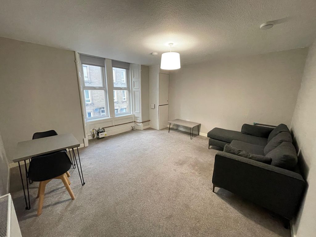 Property photo 3 of 8 Photo 3