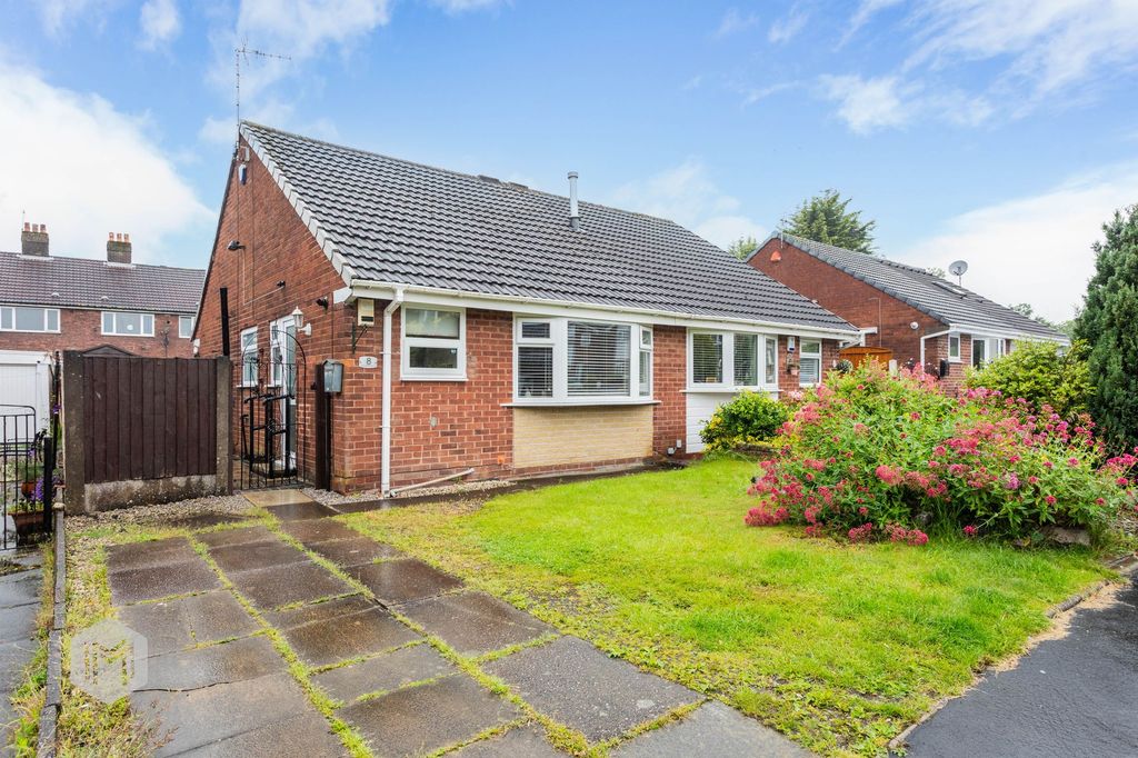 Property photo 1 of 25