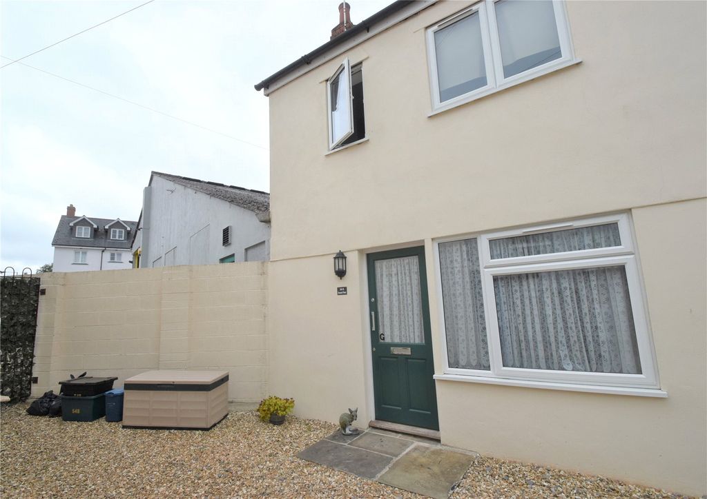 Property photo 1 of 6 Seddons Tiverton