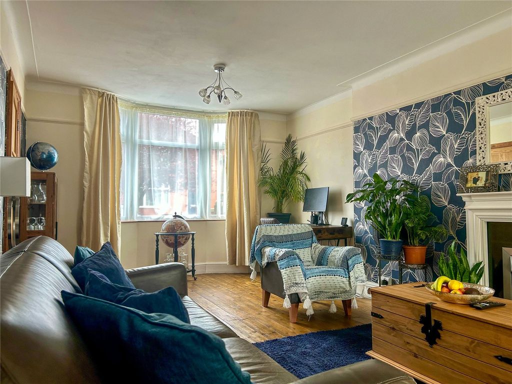 Property photo 2 of 24 Living Room