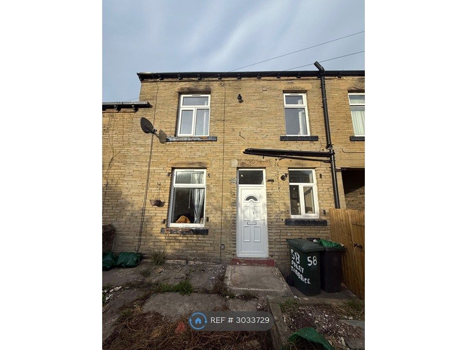 Property photo 2 of 21