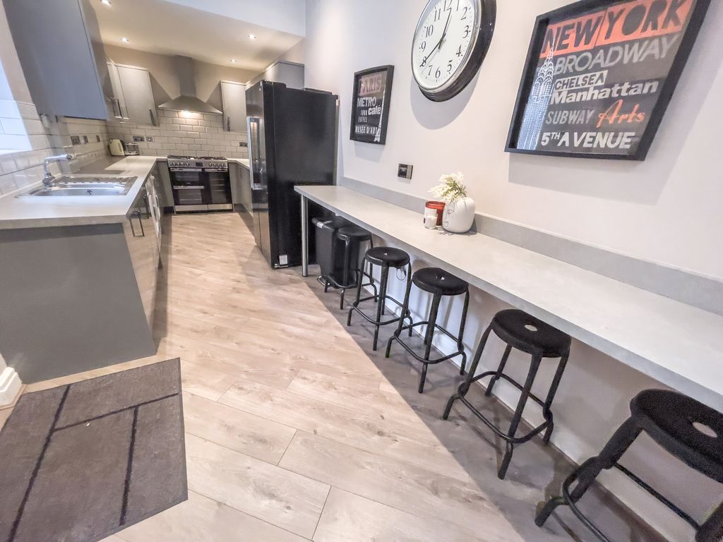 Property photo 2 of 14 Img_5921