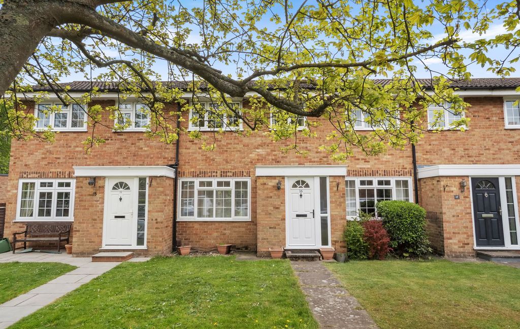 Property photo 1 of 11