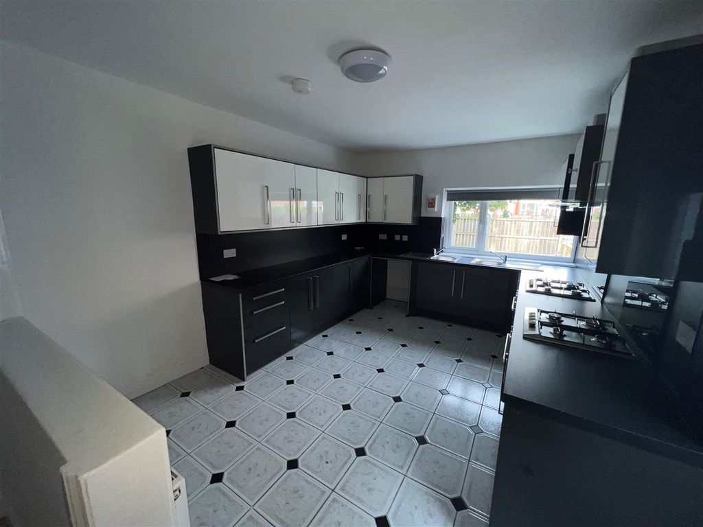 Property photo 1 of 7 Img_2244.Jpg