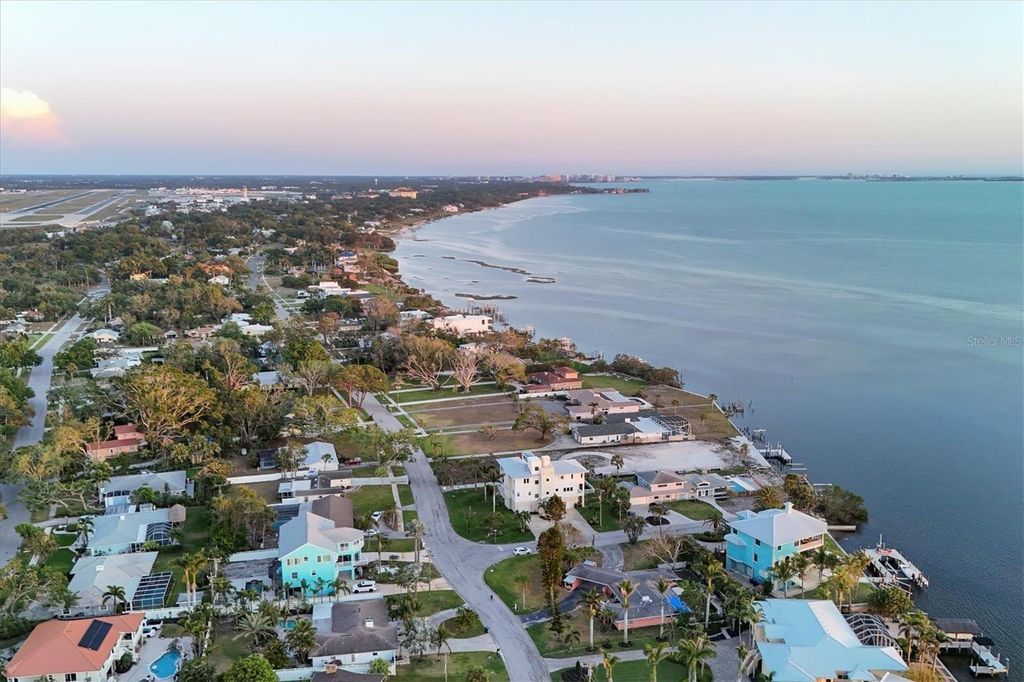 Property photo 3 of 3 <Alttext/>