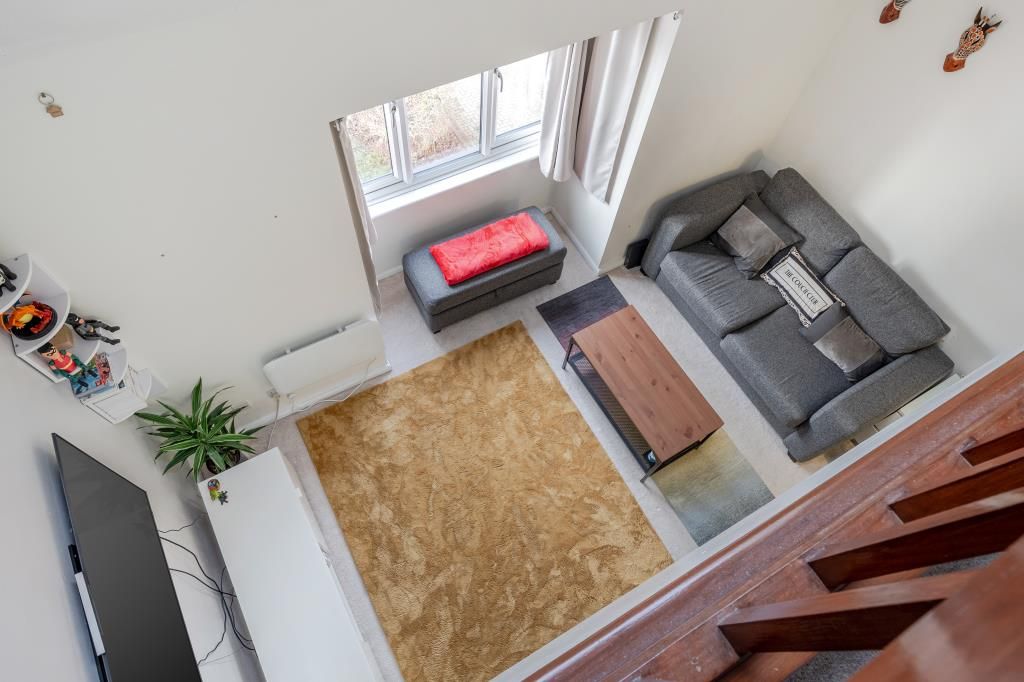 Property photo 3 of 20 Living Room